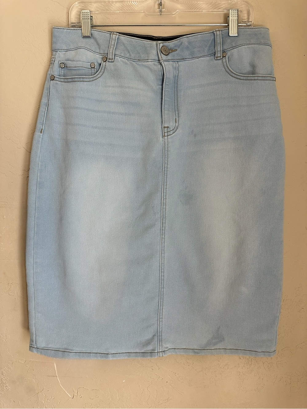 Cato Stretch Light Denim Skirt Size 14 No Splits